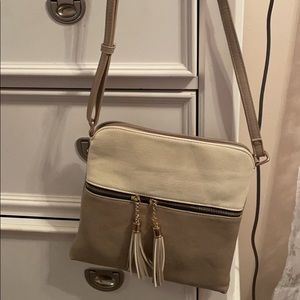 Boutique crossbody bag only worn once